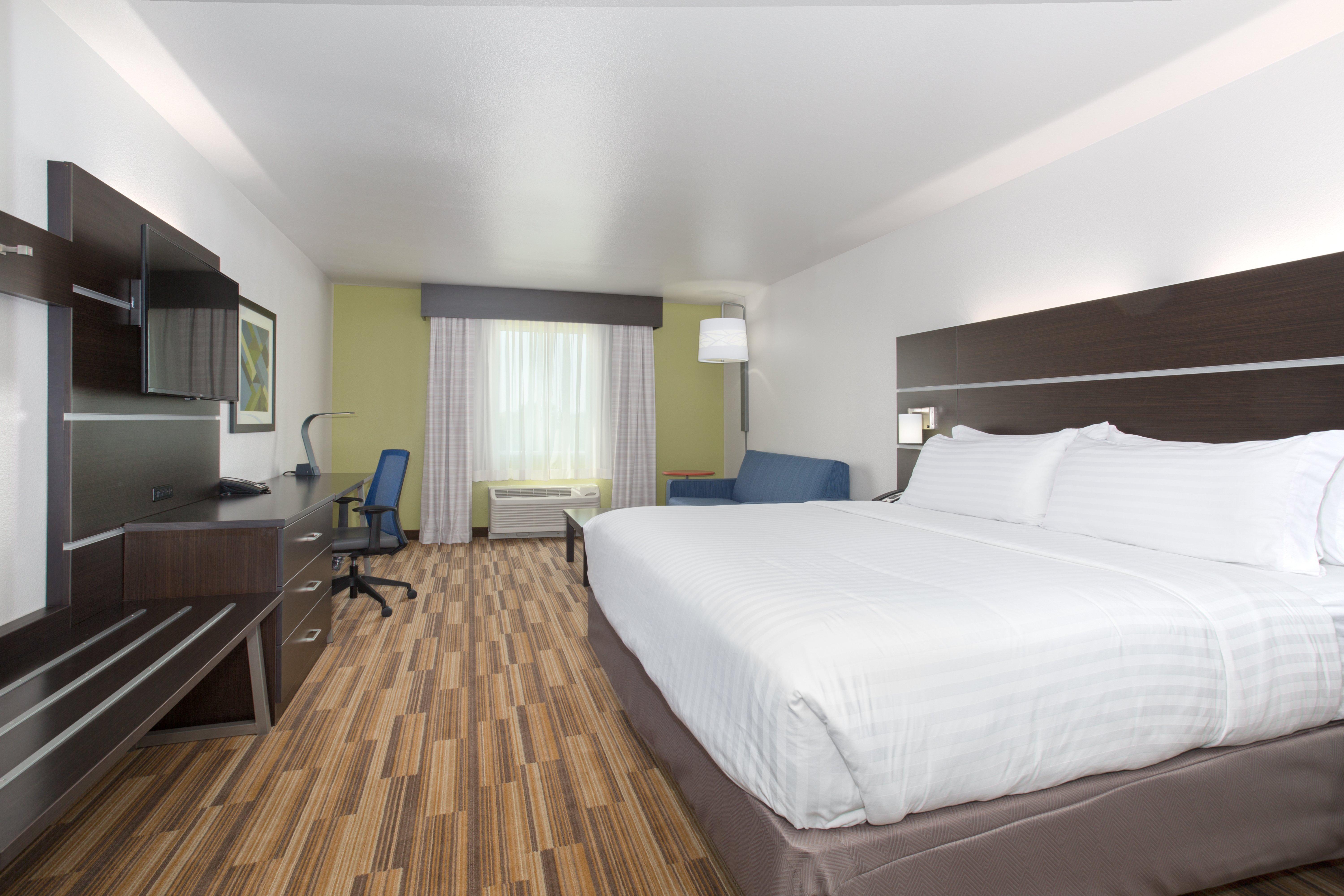 Holiday Inn Express & Suites Lincoln I - 80 By Ihg Екстериор снимка