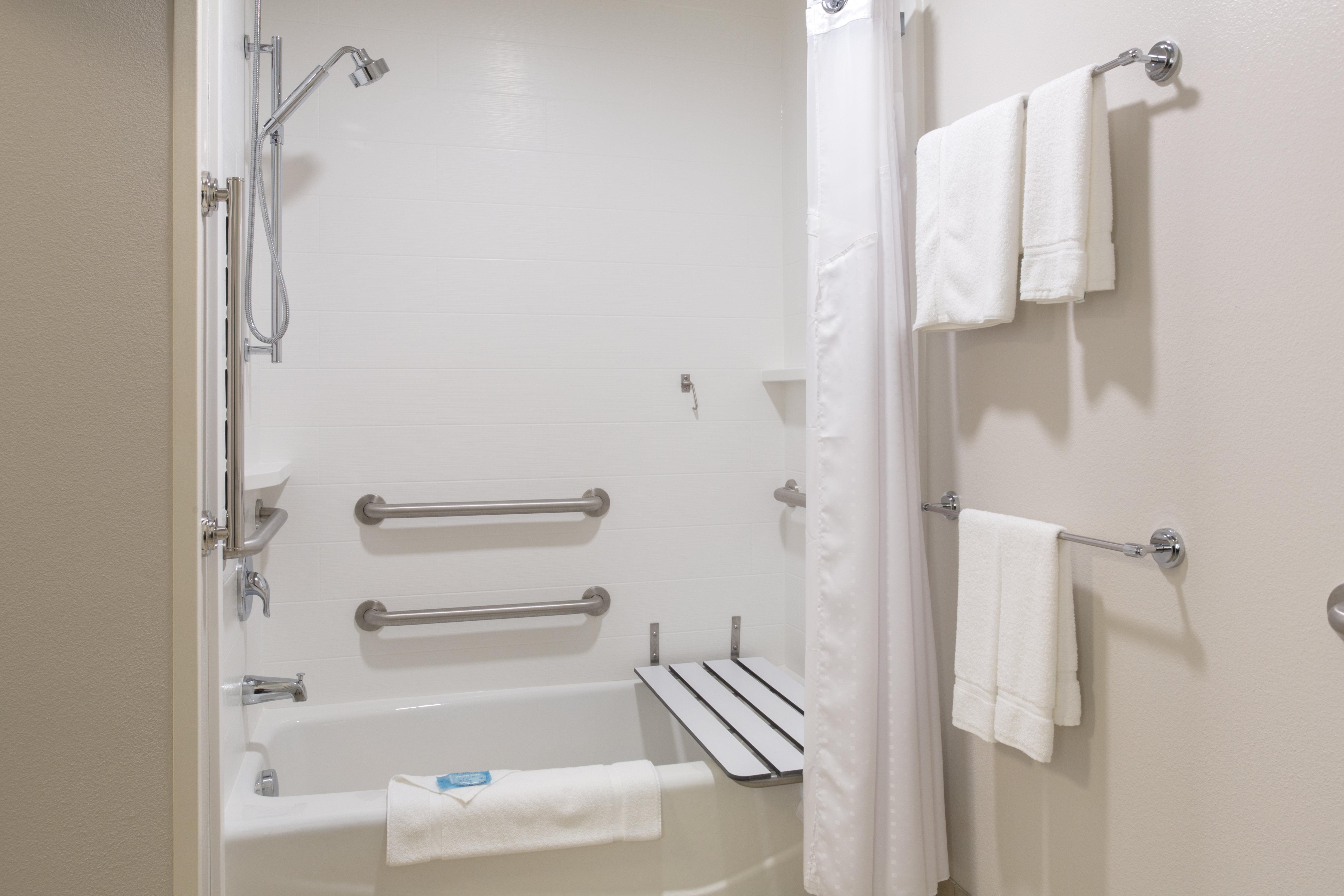 Holiday Inn Express & Suites Lincoln I - 80 By Ihg Екстериор снимка