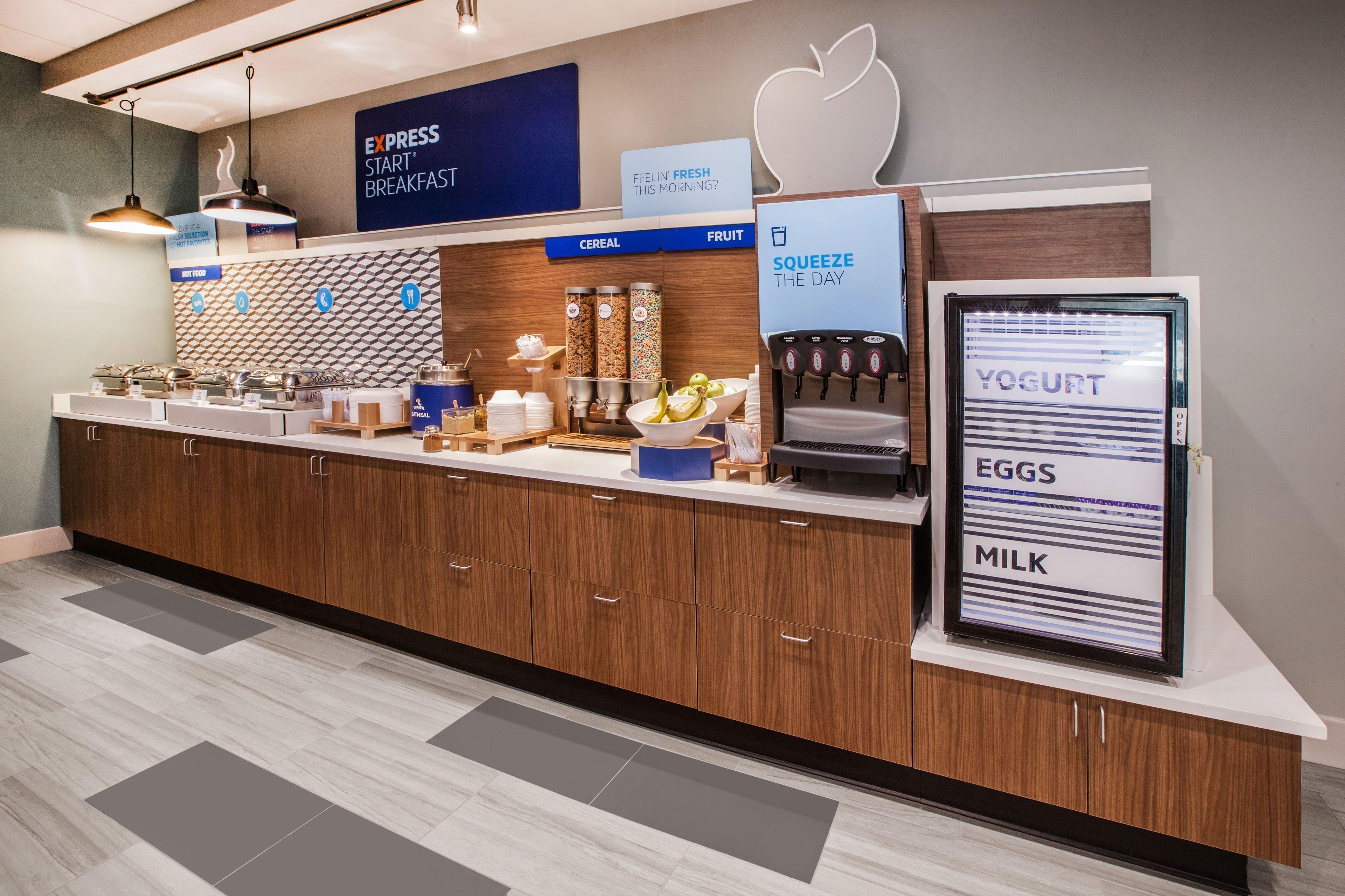 Holiday Inn Express & Suites Lincoln I - 80 By Ihg Екстериор снимка
